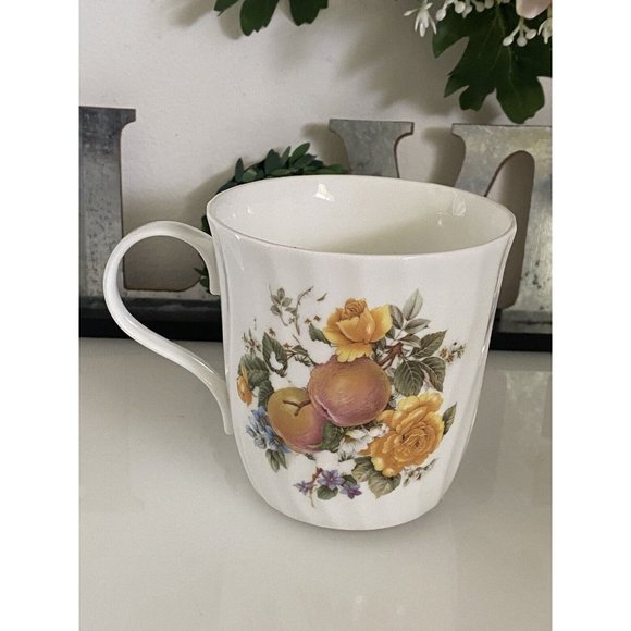 Crown Trent Harvest Coffee Mug Staffordshire England Yellow Rose Apple Berries - Picture 9 of 16